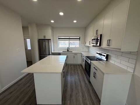 Main, 311 Orchards Boulevard Southwest 3 Beds Apartment for Rent
