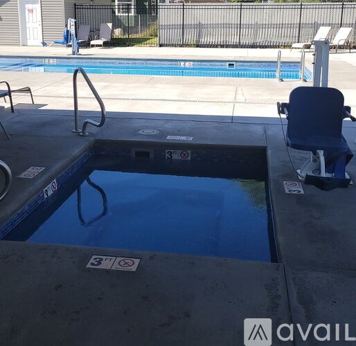 A pool with a 3 feet deep sign.