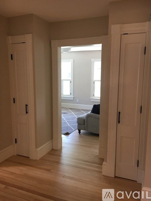 Source URL: https://prod-avail.s3.amazonaws.com/public_images/41515647/listing/Cottage(21of24).jpg