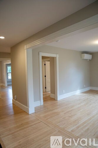 Source URL: https://prod-avail.s3.amazonaws.com/public_images/41515583/listing/Cottage(8of24).jpg