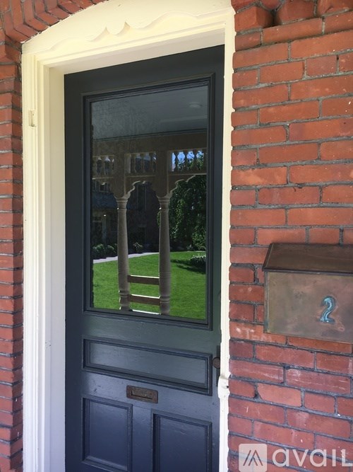 Source URL: https://prod-avail.s3.amazonaws.com/public_images/41515586/listing/Cottage(5of24).jpg