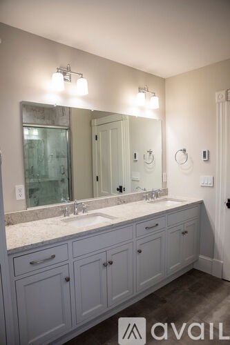 Source URL: https://prod-avail.s3.amazonaws.com/public_images/41515590/listing/Cottage(5of19).jpg