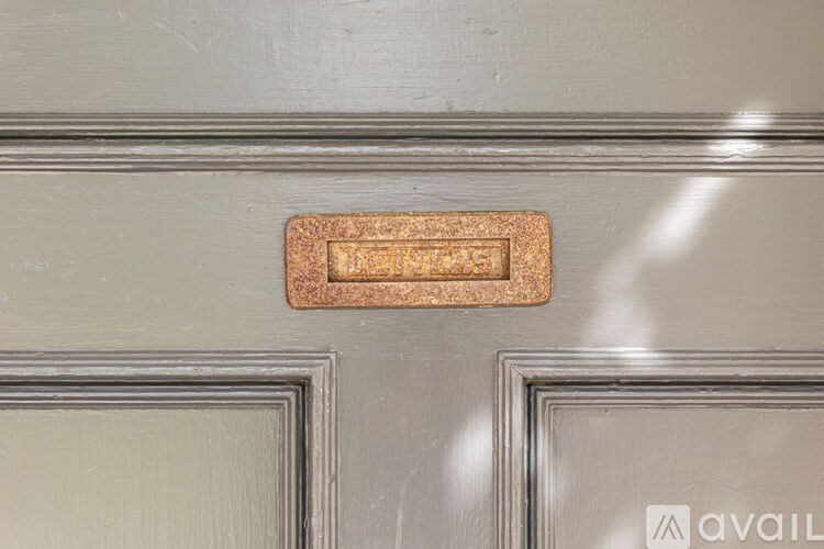 Source URL: https://prod-avail.s3.amazonaws.com/public_images/41515646/listing/Cottage(18of19).jpg