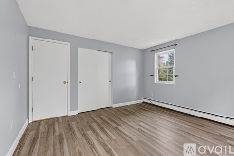 7 Karen Circle 2 Beds Apartment for Rent