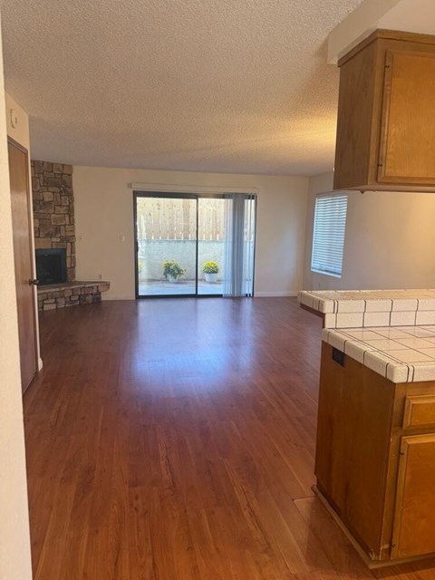 567 F Ave 3 Beds Apartment for Rent