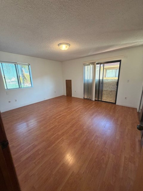 567 F Ave 3 Beds Apartment for Rent