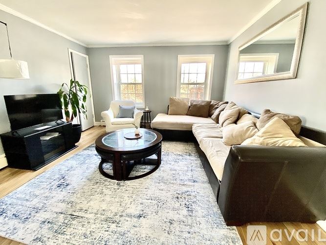 730 Wesley Avenue photo