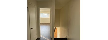 2 Bedrooms, 1.5 Bathrooms