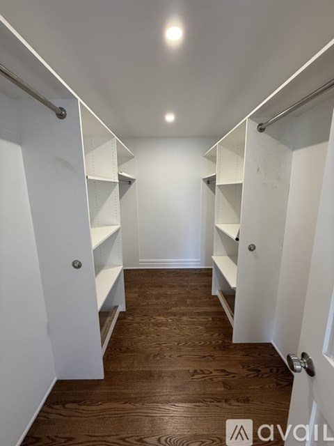 A laundry room with a washer and dryer.