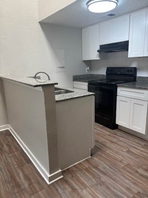 1-bedroom apartment at CALLOWAY PLACE Apartments in Fort Worth, TX