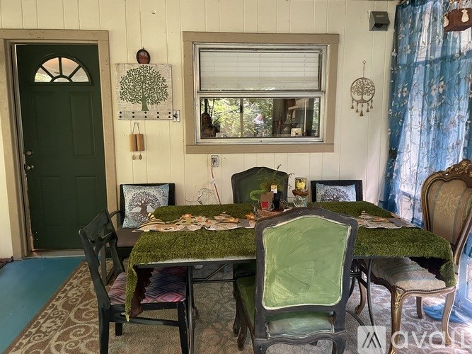 Source URL: https://prod-avail.s3.amazonaws.com/public_images/41510049/listing/IMG_1953.jpeg