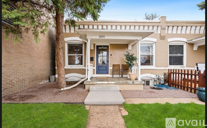 A house numbered 3100 is for sale.