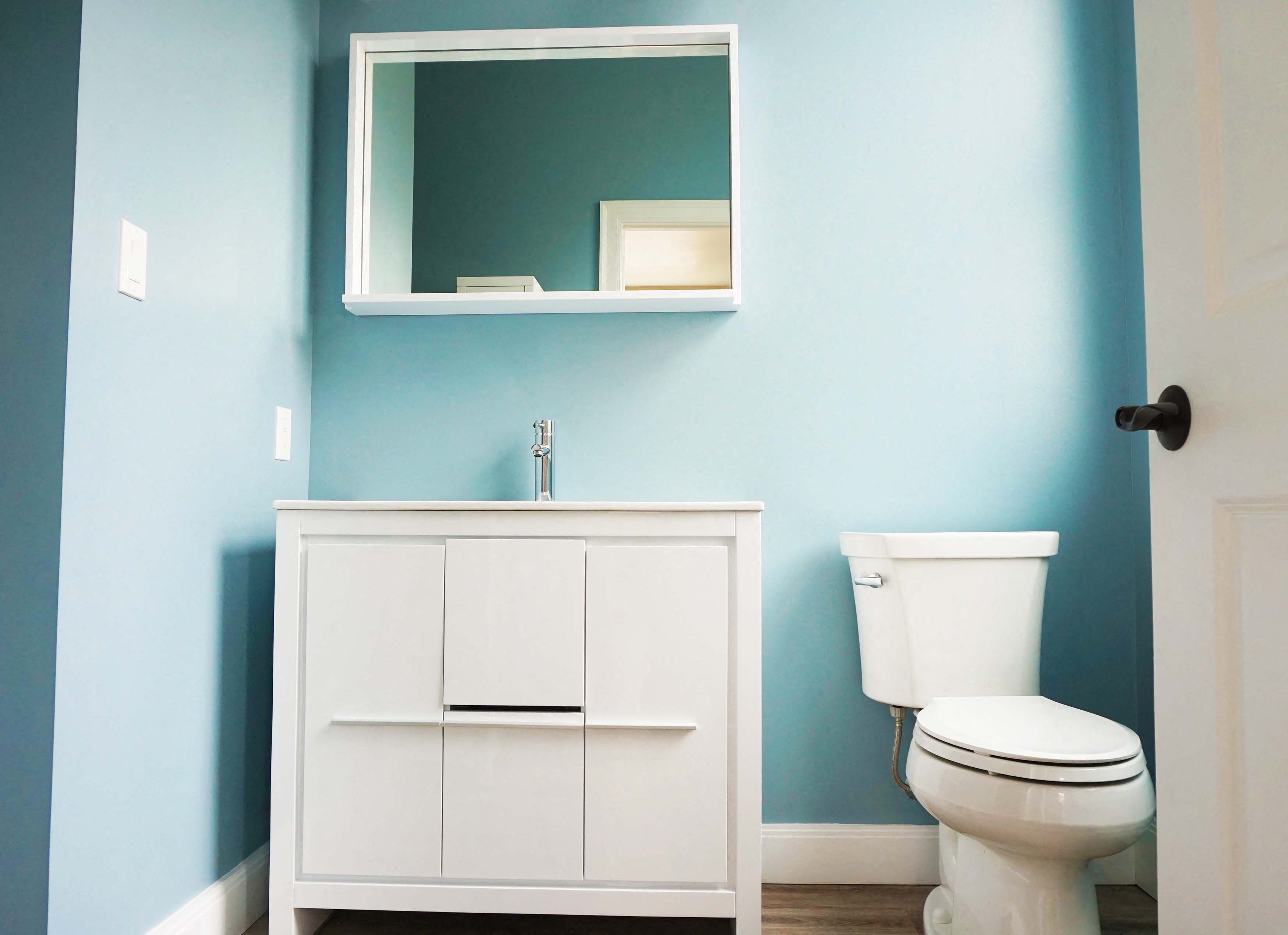 Onota Suite 201 - Bathroom