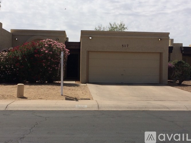 A house with the number 517 on it.