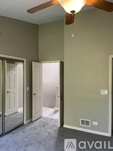 Source URL: https://prod-avail.s3.amazonaws.com/public_images/41515125/listing/IMG_2762_(1).jpeg