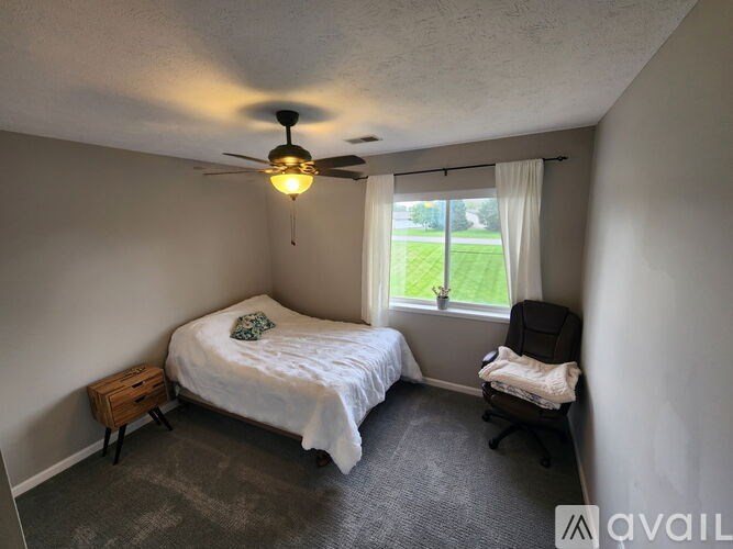 A laundry room with a washer and dryer.