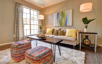 Interior Decor at Villas at Tenison Park, Dallas, 75228