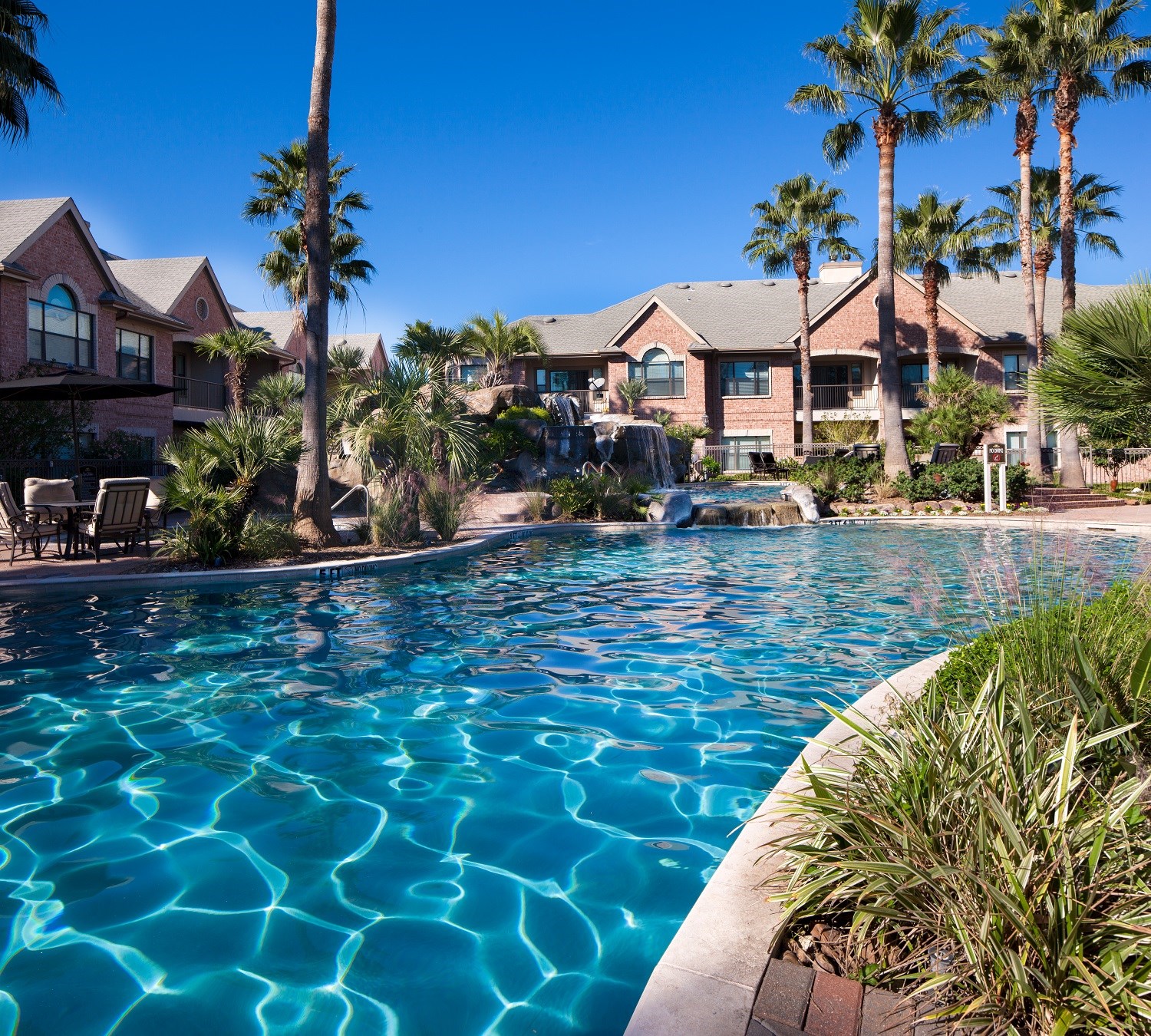 San Montego Apartments, 1600 Eldridge Pkwy, Houston, TX RENTCafé