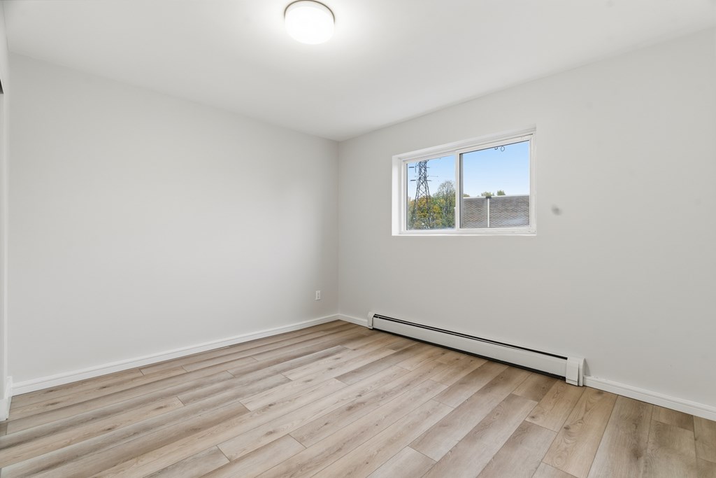 14 Conway Drive 2 Beds Apartment for Rent - Photo Gallery 11