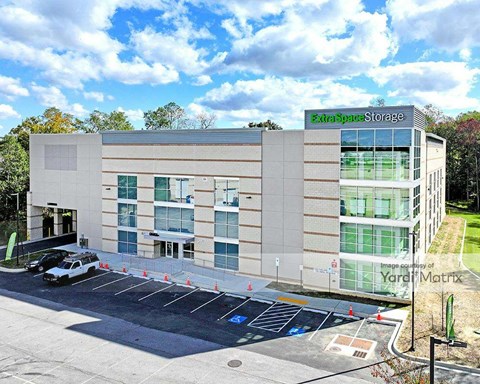 Storage Units for Rent available at 7205 Oakland Mills Road, Columbia, MD 21046