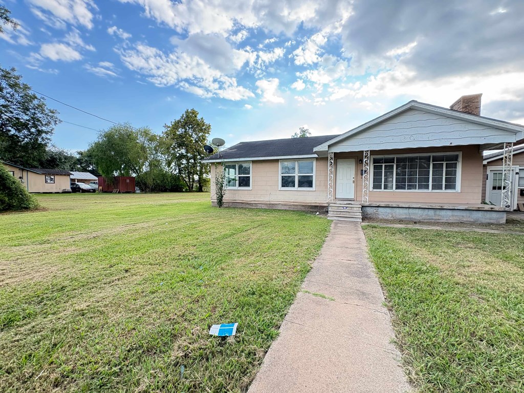 801 N Main St 3 Beds House for Rent - Photo Gallery 15