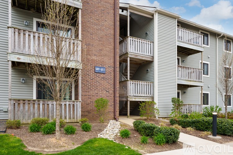 Apartment complex with a sign that says "Blaine".