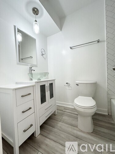 Source URL: https://prod-avail.s3.amazonaws.com/public_images/41502542/listing/IMG_8357.jpg