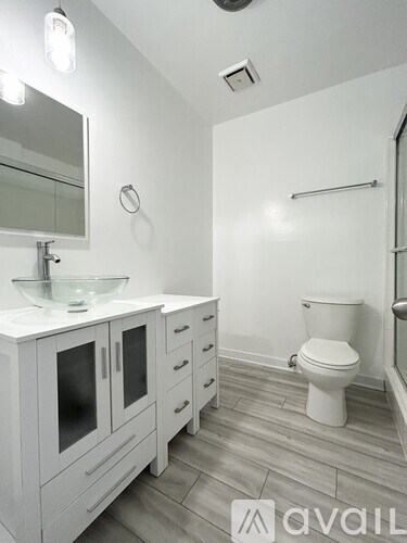 Source URL: https://prod-avail.s3.amazonaws.com/public_images/41502537/listing/IMG_8370.jpg