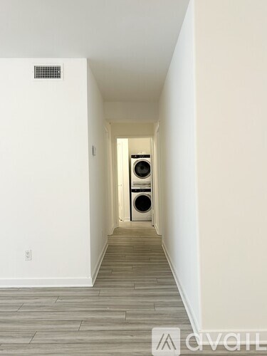 Source URL: https://prod-avail.s3.amazonaws.com/public_images/41502544/listing/IMG_8355.jpg