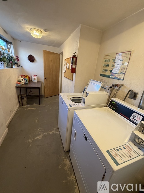 2 Town House Lane 2 Beds Condo for Rent - Photo gallery 3