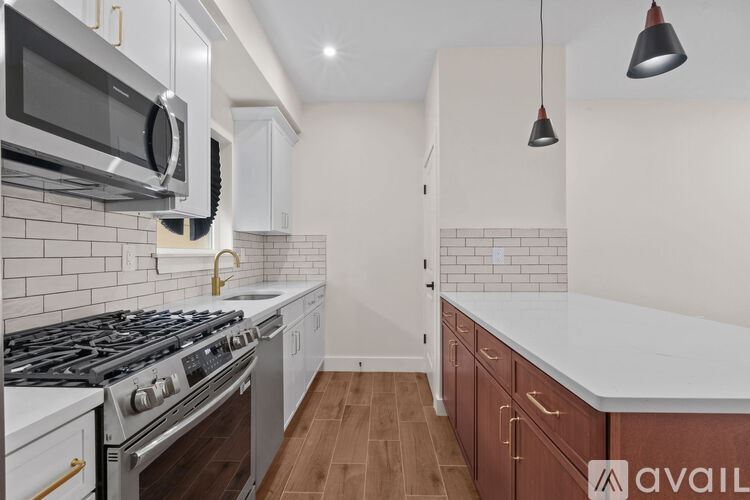 50 Bock Ave photo