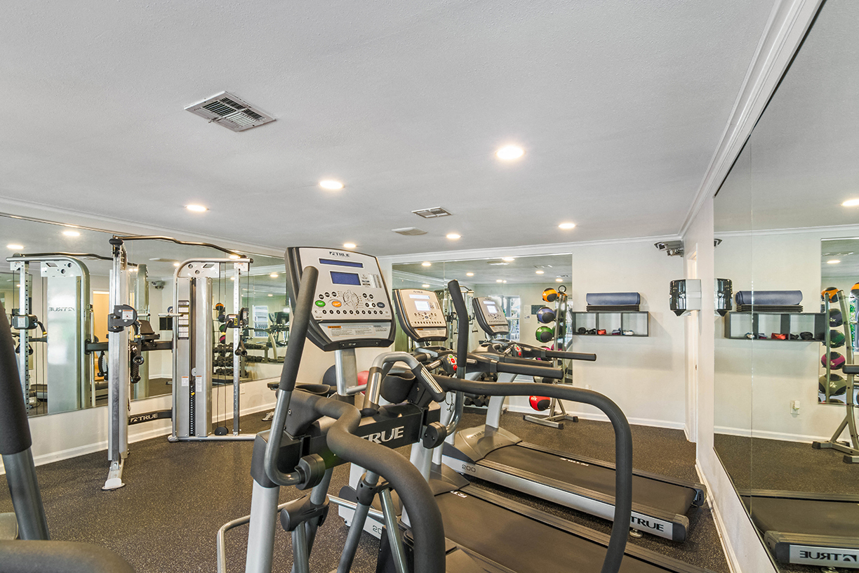 Woodcliff Apartment Homes