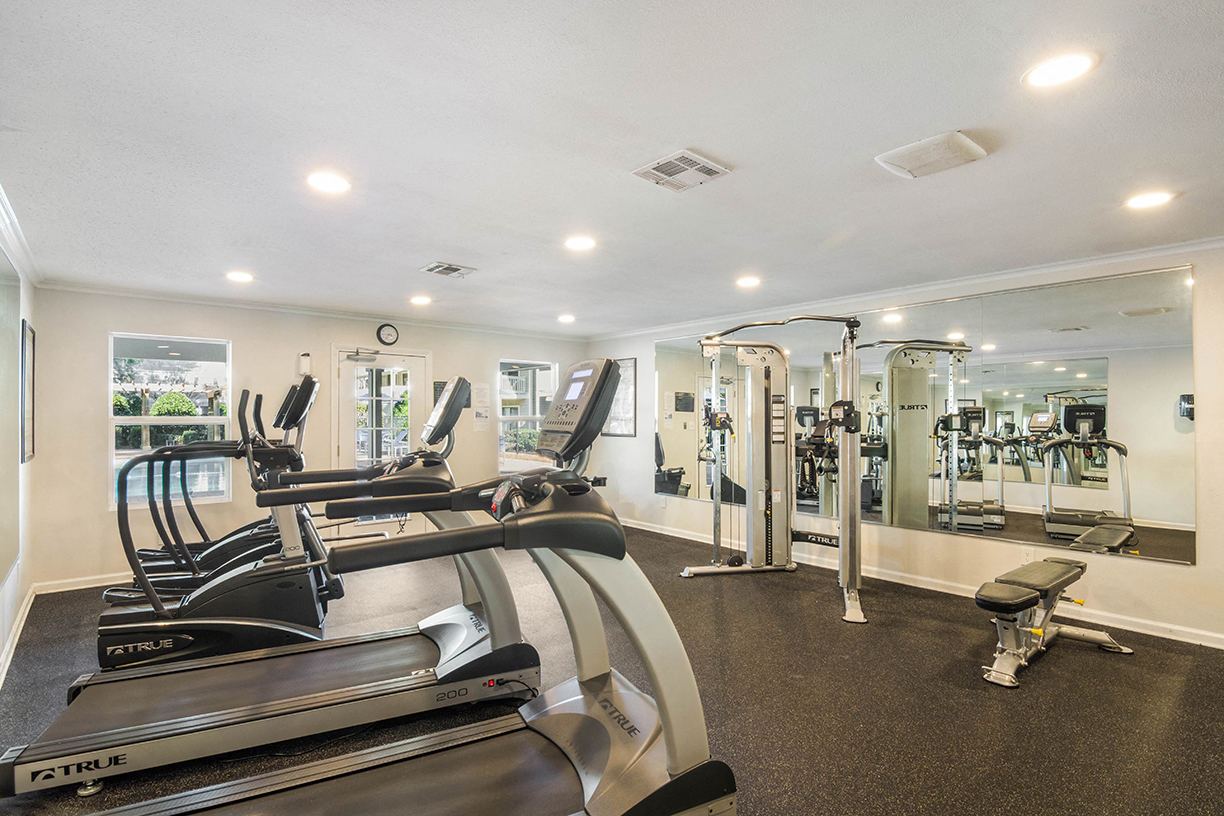 Woodcliff Apartment Homes