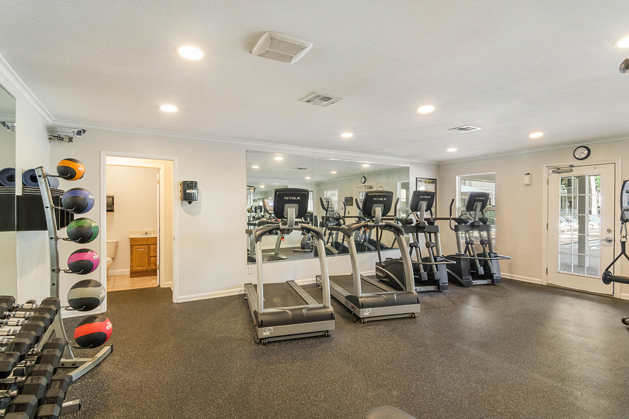 Woodcliff Apartment Homes