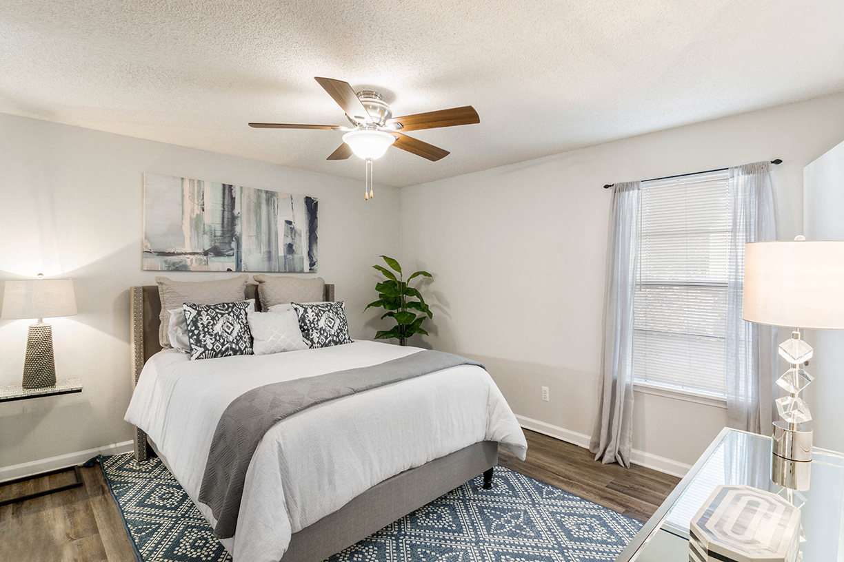 Woodcliff Apartment Homes