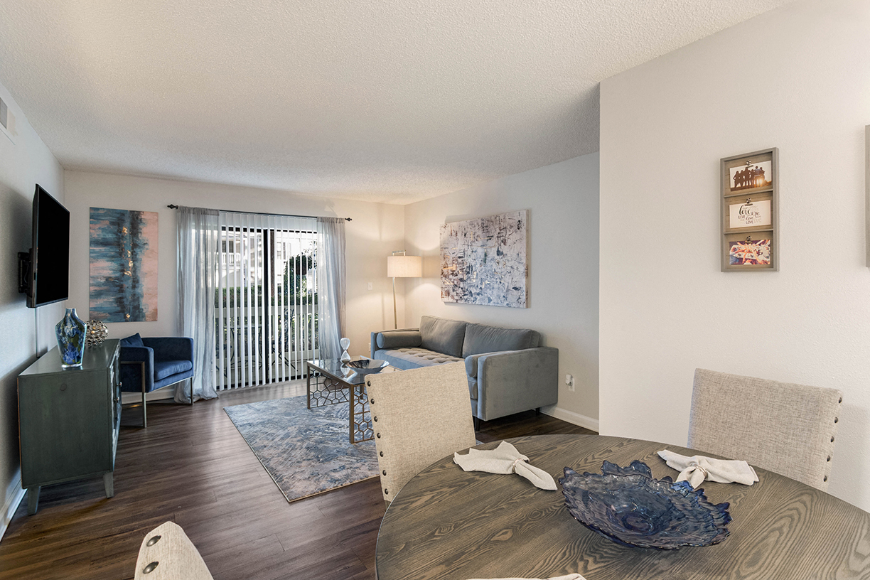 Woodcliff Apartment Homes