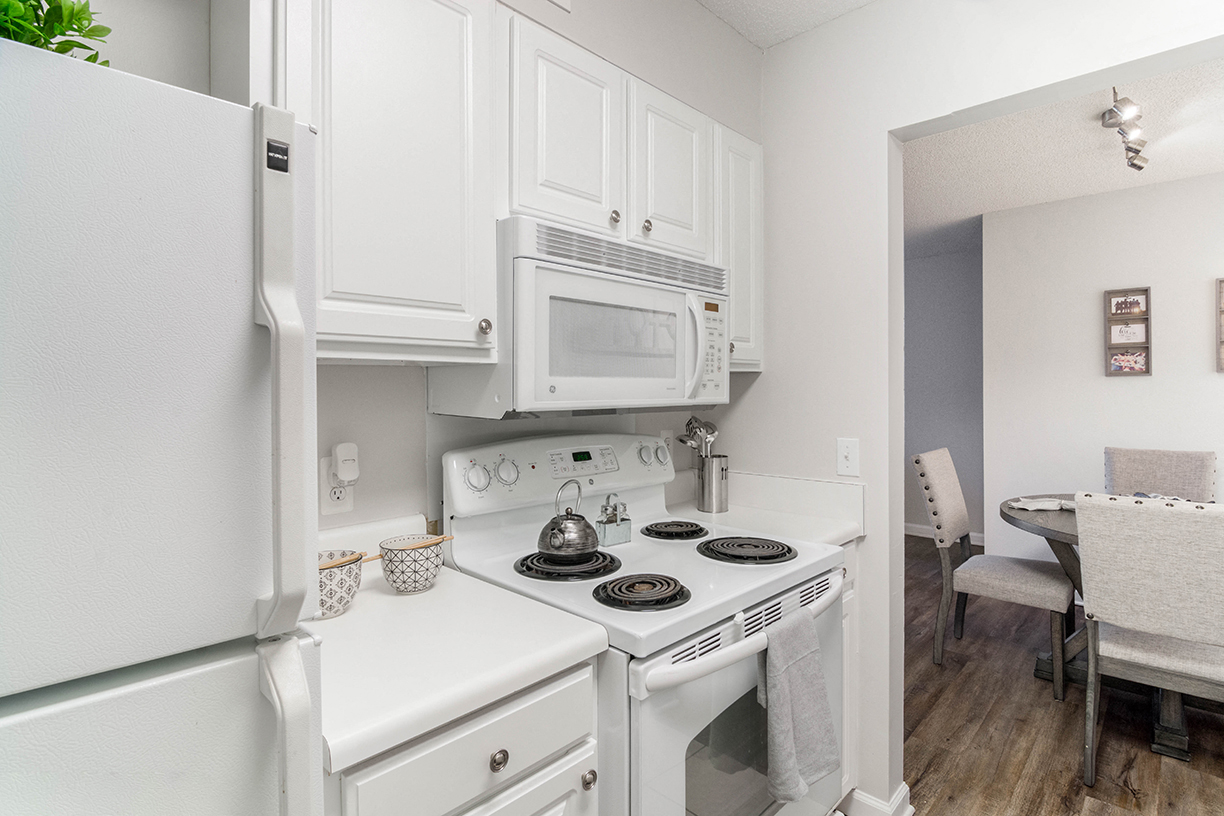 Woodcliff Apartment Homes