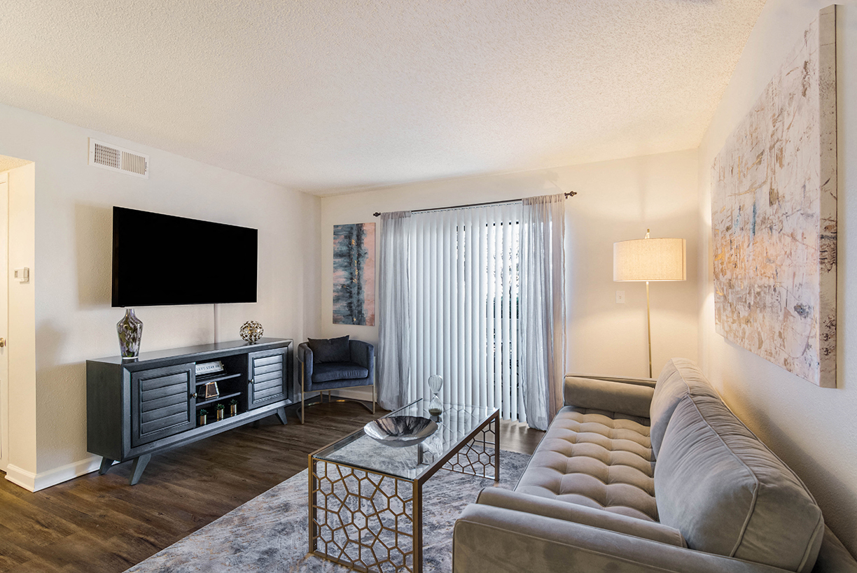 Woodcliff Apartment Homes