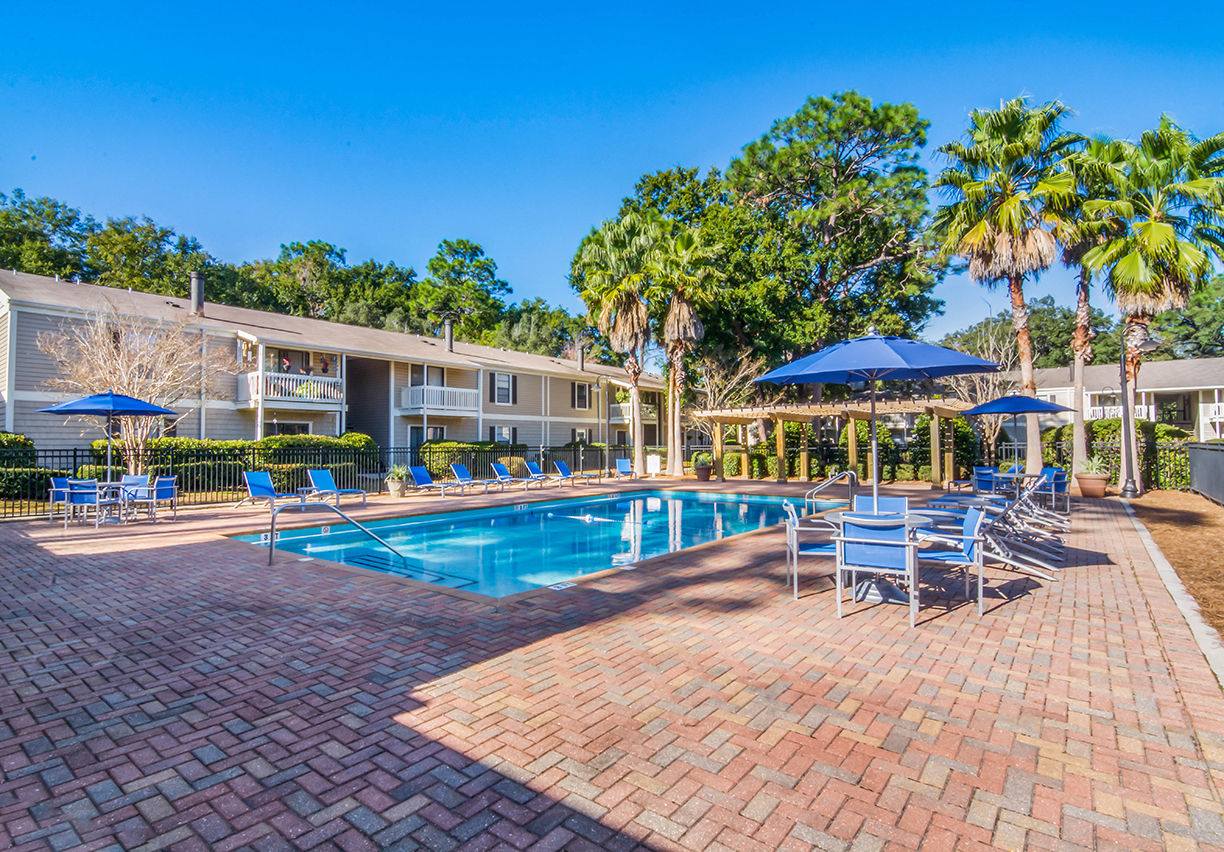 Woodcliff | View Photos of Apartments for Rent in Pensacola, Florida