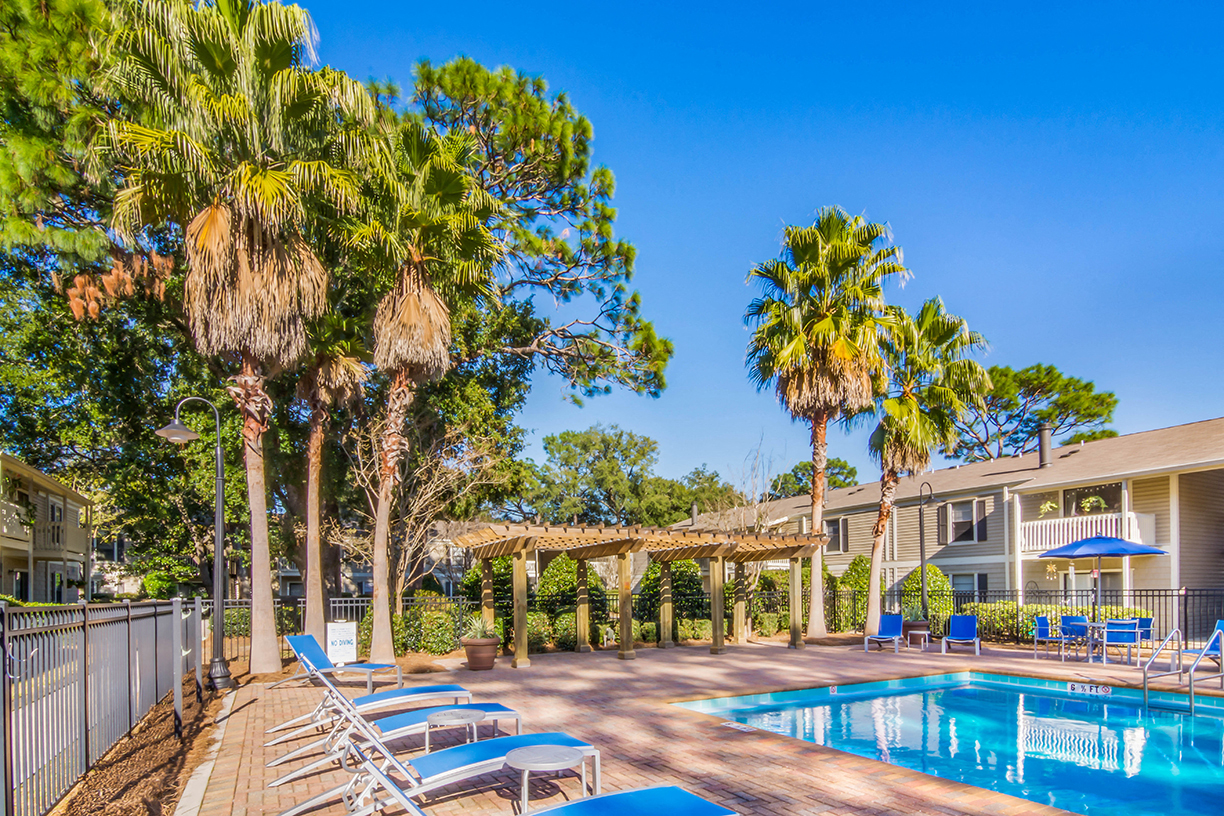 Woodcliff Apartment Homes