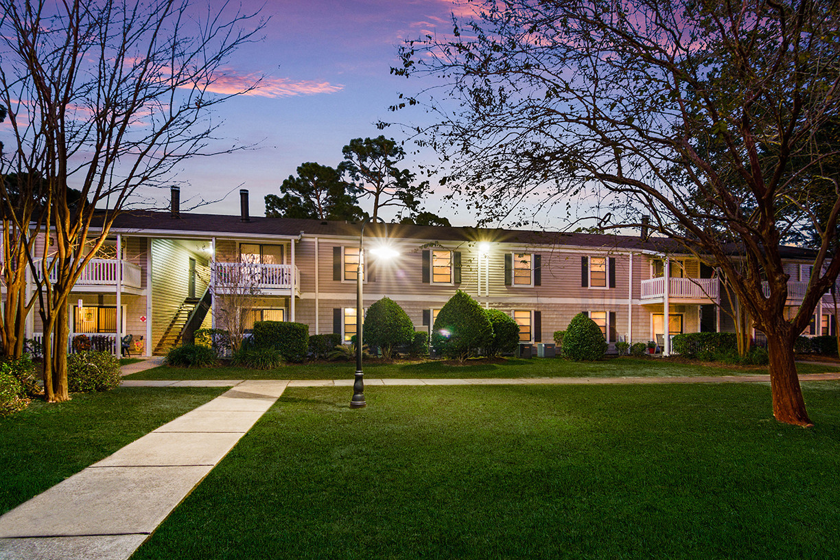 Woodcliff Apartment Homes