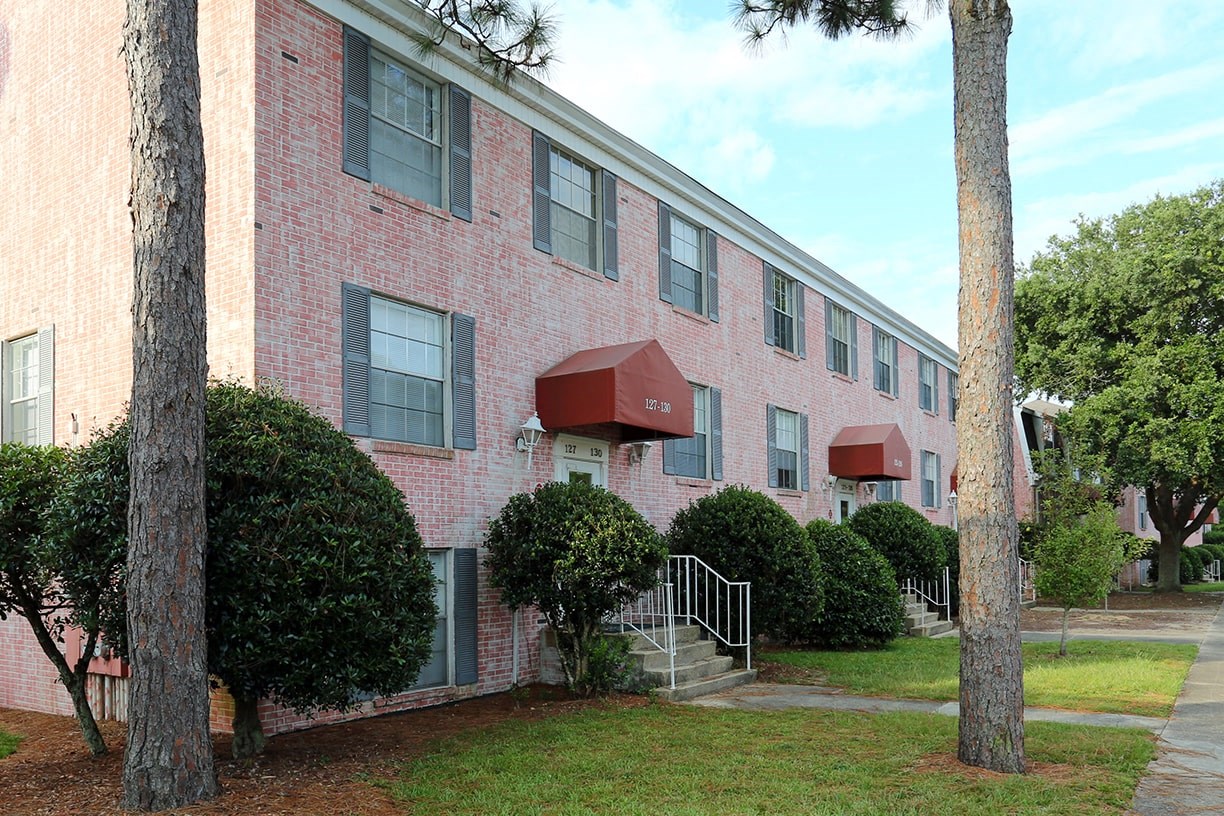 Jamestown Estates Apartments, 3331 Summit Blvd., Pensacola, FL RentCafe