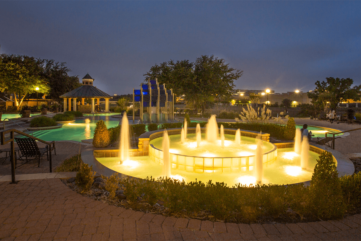 Grand Venetian apartments fountain in Irving, Texas