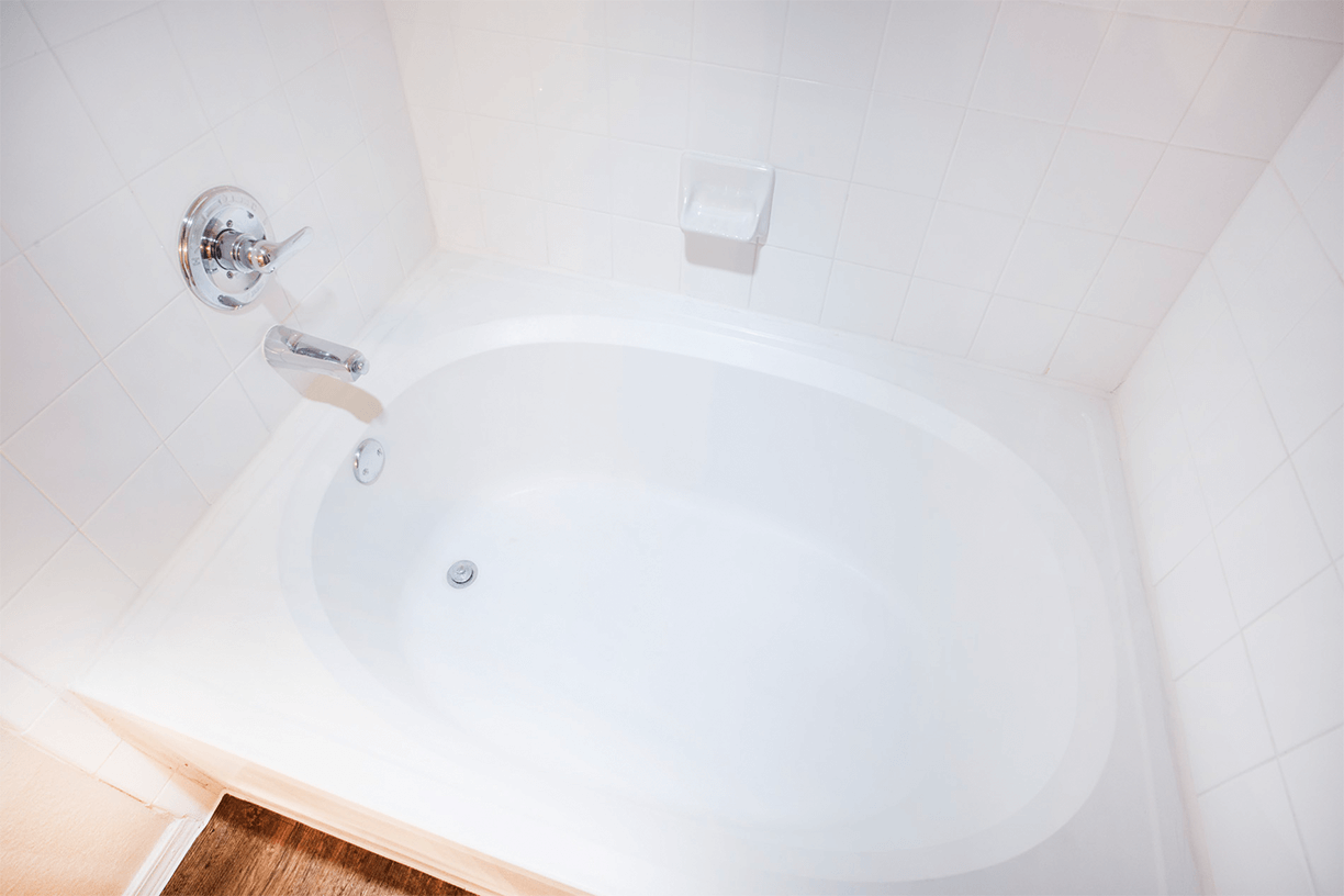 Grand Venetian model suite bathroom in Irving, Texas