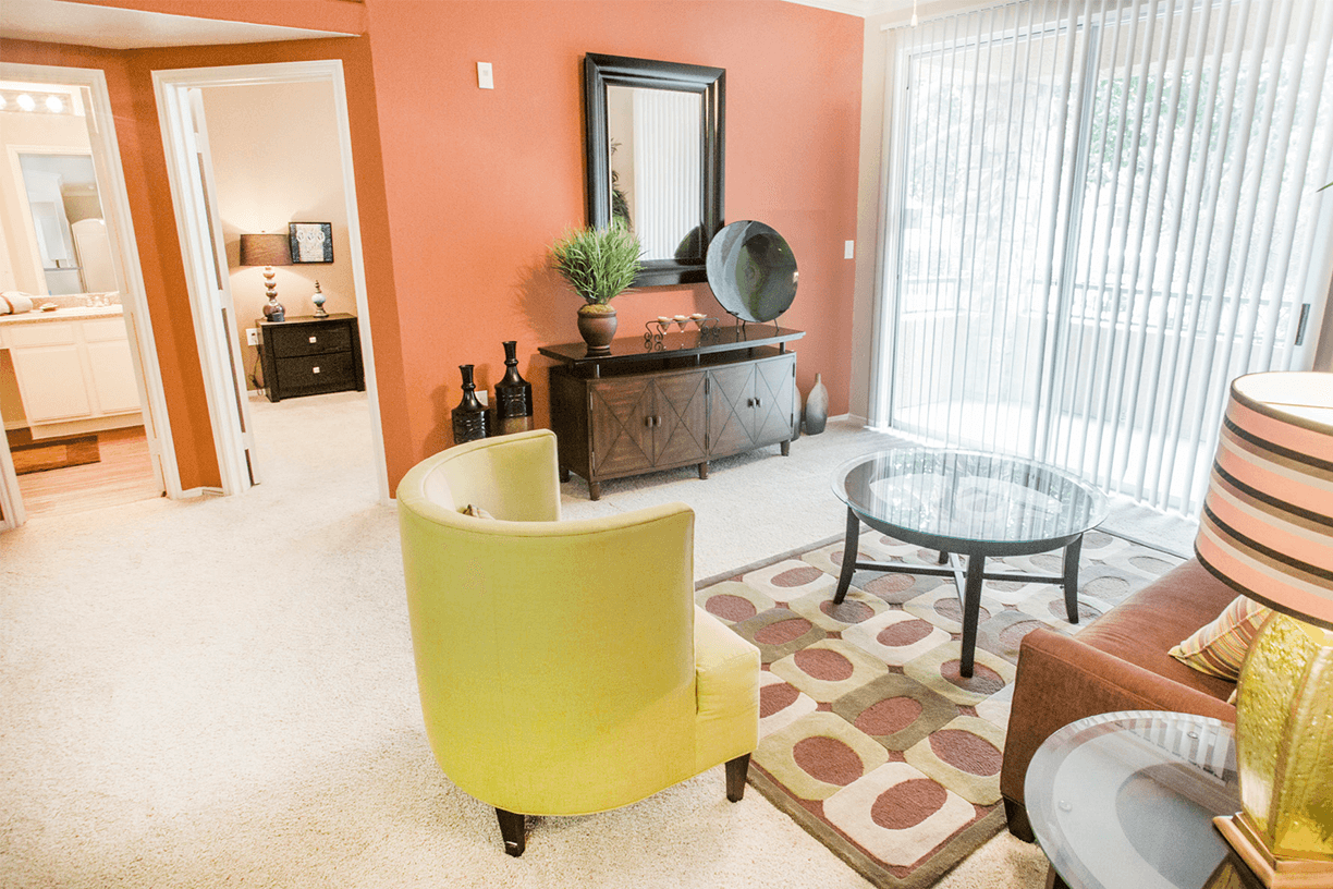 Grand Venetian model suite living area in Irving, Texas