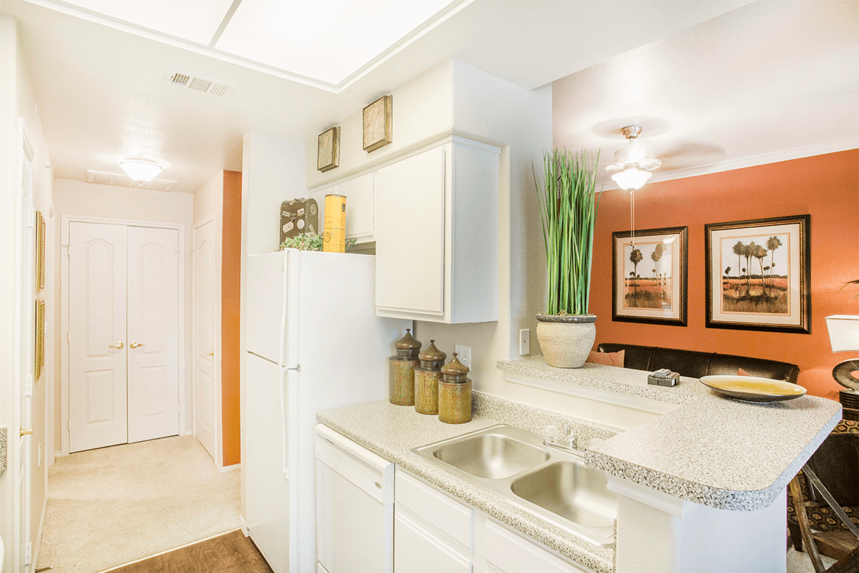 Grand Venetian model suite kitchen in Irving, Texas