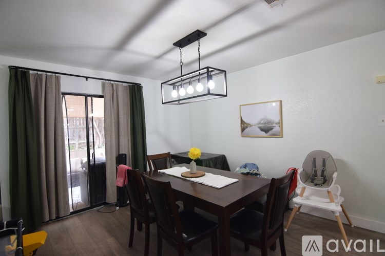 Source URL: https://prod-avail.s3.amazonaws.com/public_images/41500539/listing/DSC_0594.JPG