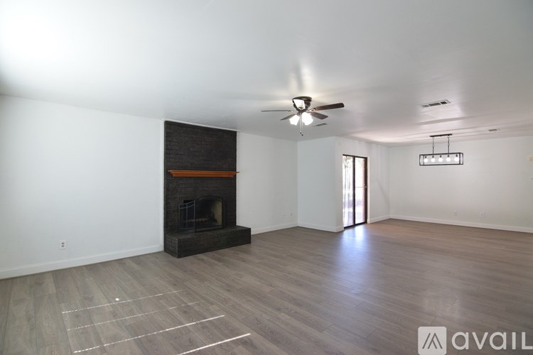 Source URL: https://prod-avail.s3.amazonaws.com/public_images/41500518/listing/DSC_0576.JPG