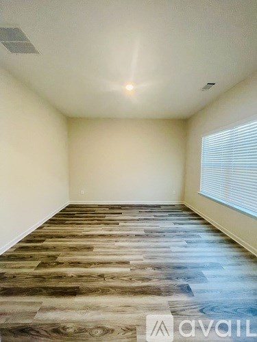 Source URL: https://prod-avail.s3.amazonaws.com/public_images/41502789/listing/IMG_5254.jpeg