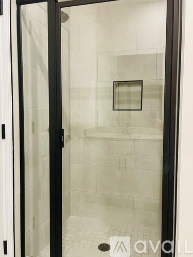 Source URL: https://prod-avail.s3.amazonaws.com/public_images/41502790/listing/IMG_5260.jpeg